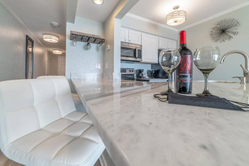 421-Fully Renovated, Wifi, Pool, Amazing Views, Near Bucs Stadium 탬파 외부 사진